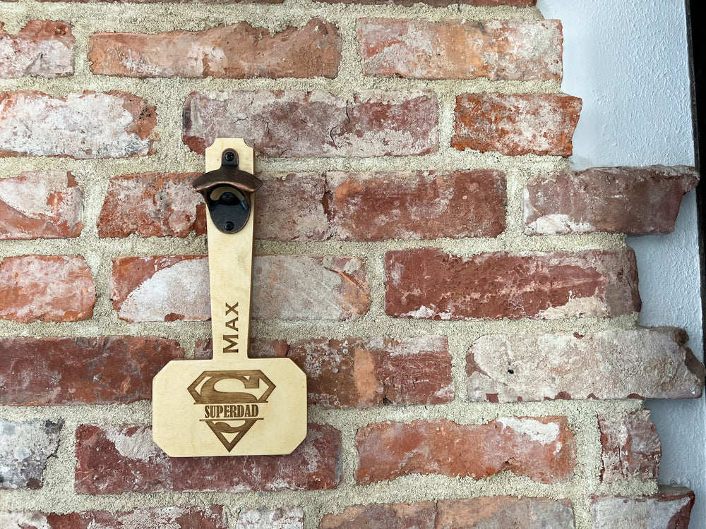 Mjölnir Flaschenöffner im Hammer