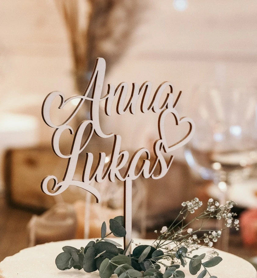 Cake Topper Vornamen aus Holz mit Design Mr und Mrs