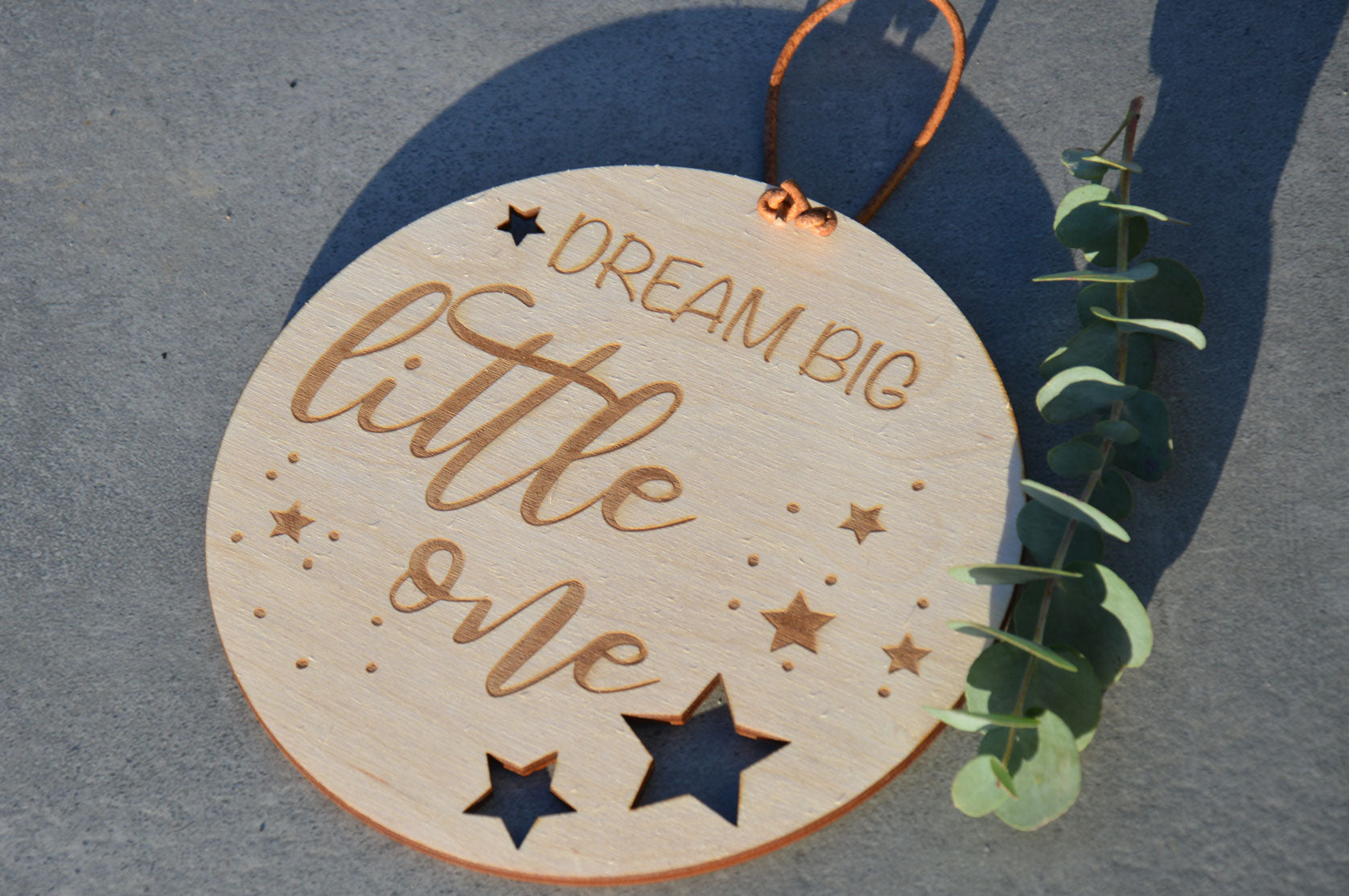 Holzschild "DREAM BIG little one" Kinderzimmer Babyzimmer