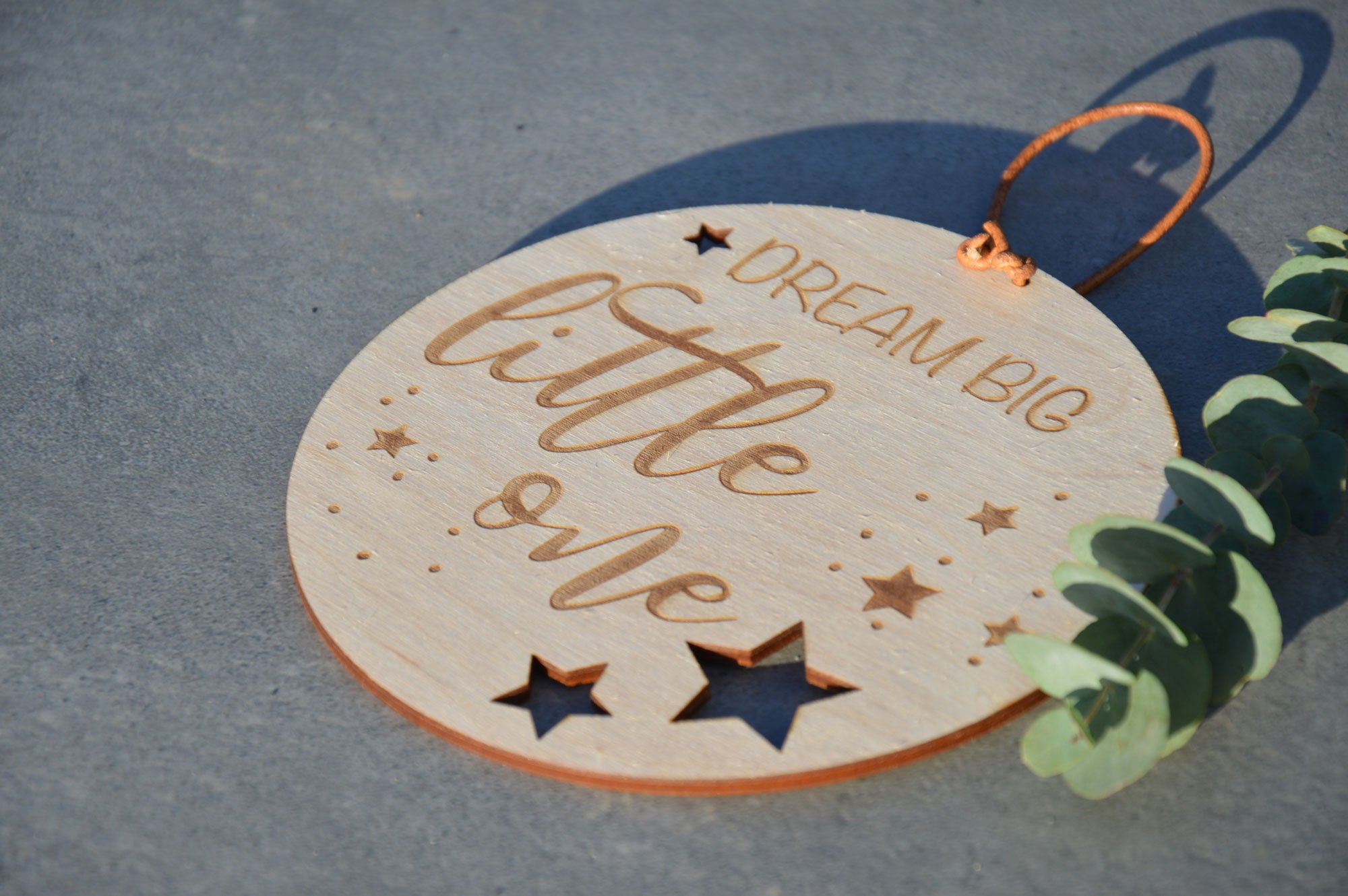 Holzschild "DREAM BIG little one" Kinderzimmer Babyzimmer