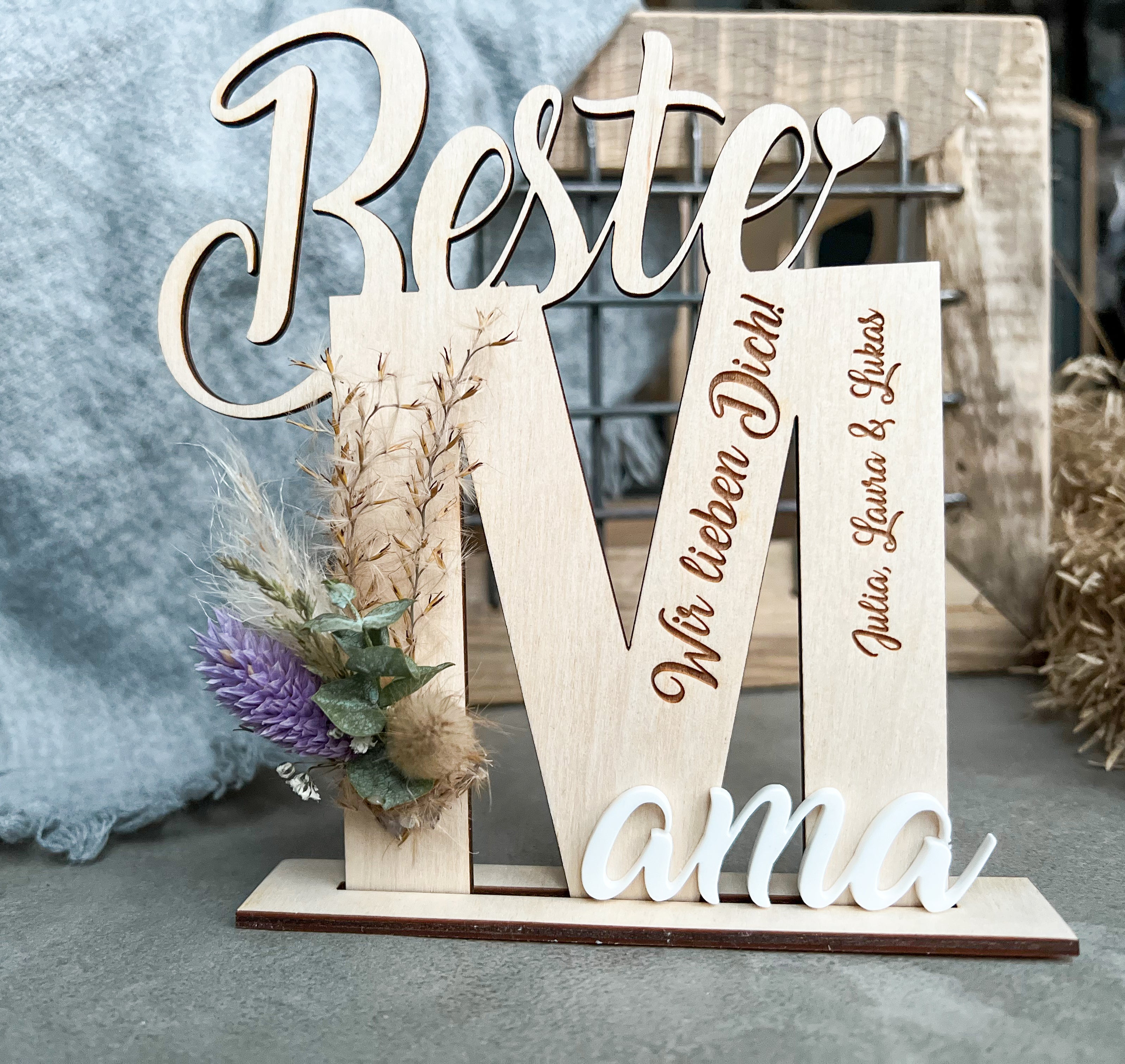 Holzaufsteller "Beste Mama" mit Trockenblumen