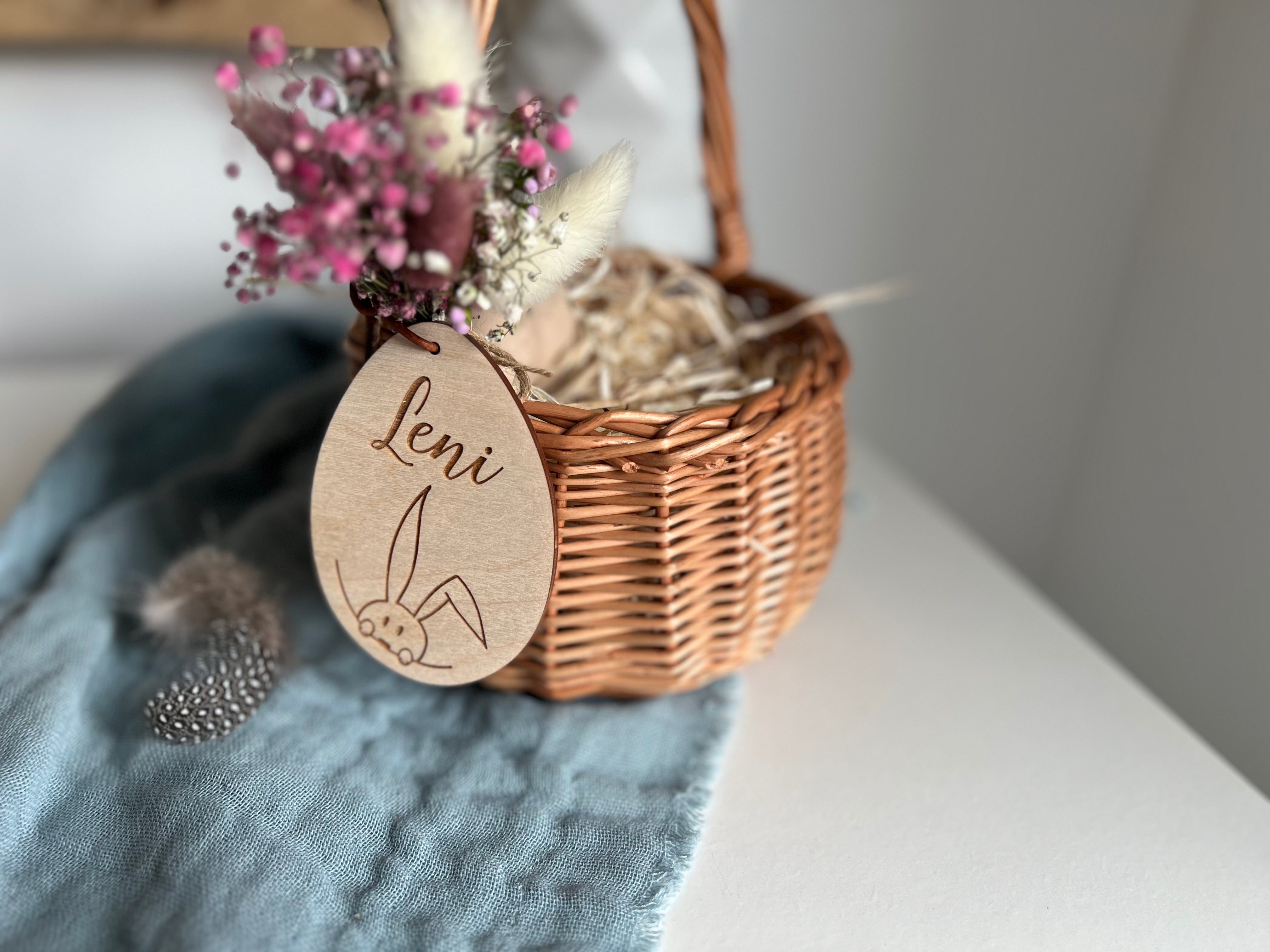 Personalisierts Osterkörbchen für Kinder mit personalisiertem Ei - Anhänger