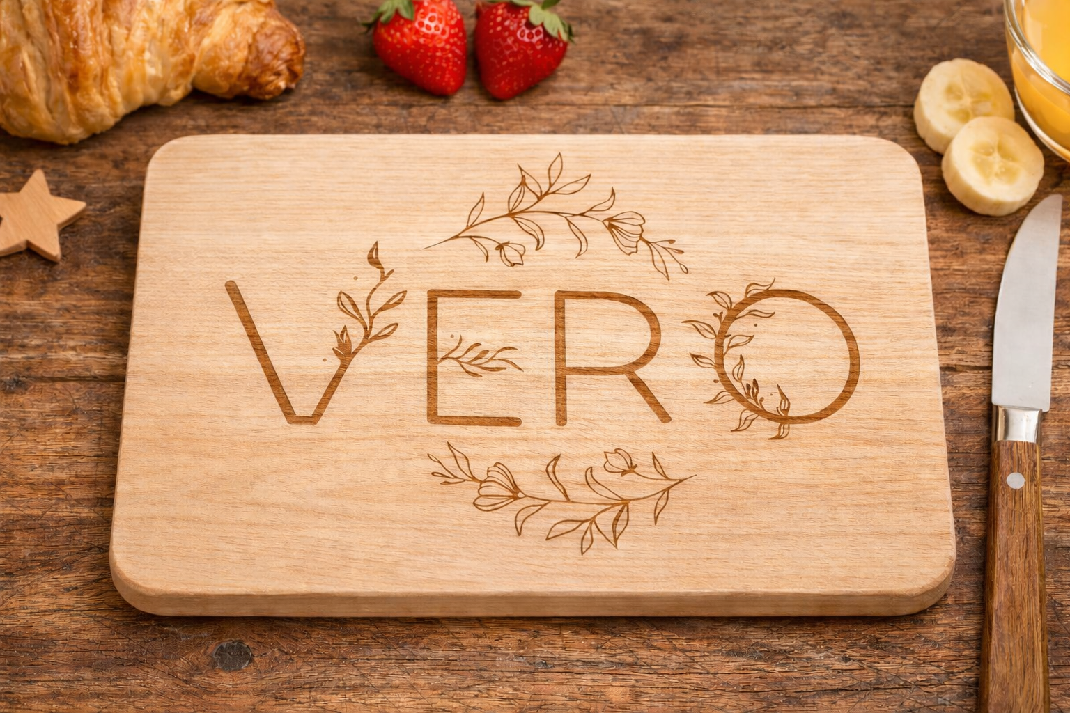 Florales Frühstücksbrett personalisierbar