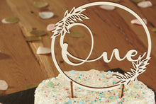Laden Sie das Bild in den Galerie-Viewer, Cake Topper &quot;One&quot;