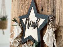 Laden Sie das Bild in den Galerie-Viewer, Personalisierter 3D Stern Adventskalender