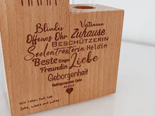 Laden Sie das Bild in den Galerie-Viewer, Blumenvase &quot;beste Mama&quot;